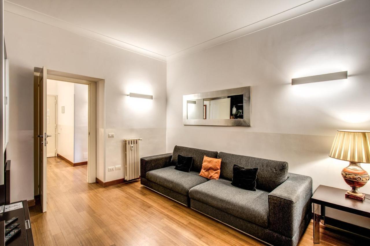Appartamento Bernini Near The Trevi Fountain - 4 Bedroom